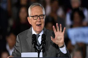 FBI bị tố giấu tin ‘chấn động' giữa Trump và Nga?