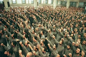 Iran điều binh sĩ tinh nhuệ xâm nhập Mỹ và châu Âu