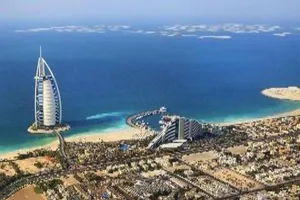 Nữ du khách bị cảnh sát bắt vì… bị cưỡng hiếp