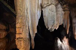 Trung Quốc phát hiện 49 hố địa ngục 