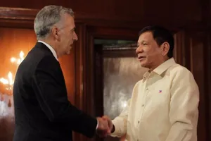 Philippines tố cựu đại sứ Mỹ âm mưu lật đổ Duterte