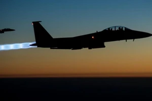 Syria tố Mỹ không kích làm chết hàng trăm người