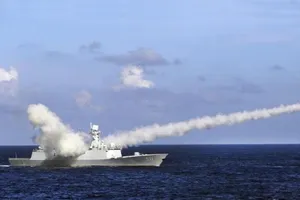 Trung Quốc phóng thử tên lửa sát Triều Tiên