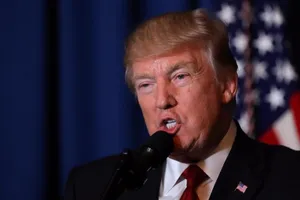 Trump bị kiện vì ra lệnh phóng tên lửa vào Syria