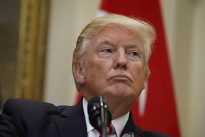 Trump tiếp phái đoàn Hàn Quốc, bàn đối thoại Triều Tiên