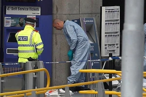 IS nhận trách nhiệm tấn công khủng bố ở nhà thi đấu Anh