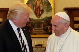 Ông Trump hết lời ca ngợi Giáo hoàng, Ả Rập Saudi