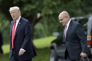 Tổng thống Trump thừa nhận đang bị điều tra