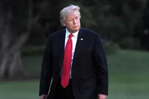 Ông Putin trả đũa ngoại giao, ông Trump ... làm thinh