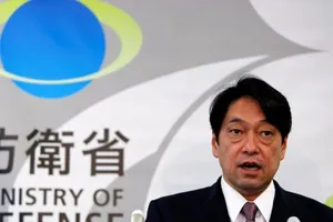 Nhật Bản tính tấn công căn cứ tên lửa Triều Tiên