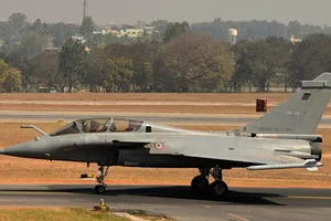 Ấn Độ đặt tiêm kích trong tầm tấn công Trung Quốc