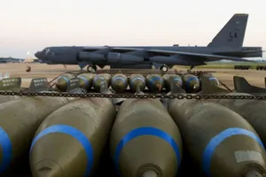 Mỹ sẽ đưa pháo đài bay B-52 vào tình trạng báo động?