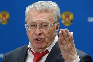 Nga chính thức có ứng cử viên tổng thống đầu tiên