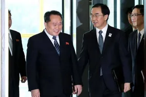 Hàn Quốc xem xét tạm gỡ lệnh trừng phạt Triều Tiên