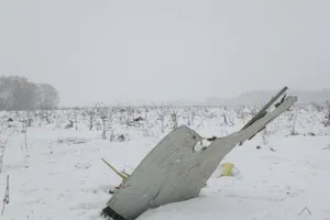 Video hiện trường rơi máy bay Nga chở 71 người 