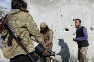 Đồng minh Mỹ chiến đấu cùng lực lượng ông Assad?