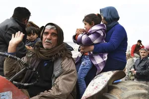 Dân Syria làm lá chắn sống ngăn quân Thổ Nhĩ Kỳ