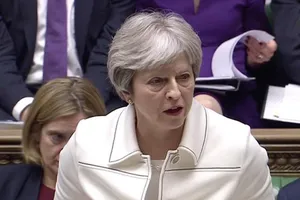 Anh không kích Syria 'không phải vì ông Trump yêu cầu'