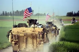  Ông Erdogan: Mỹ đưa 5.000 xe tải chở đầy vũ khí tới Syria