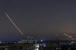 Israel nói đã thông báo với Nga trước khi dội tên lửa Syria