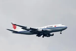 Máy bay chở ông Kim sang Singapore là của ông Lý Khắc Cường