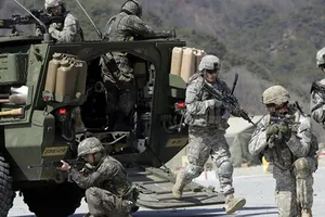 Mỹ ngừng tập trận với Hàn Quốc vô thời hạn