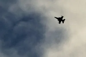 Syria tố liên quân Mỹ ném bom vị trí quân đội chính phủ