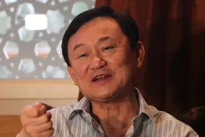Tòa án Thái Lan phát lệnh bắt thứ 5 với ông Thaksin