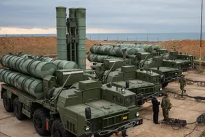 S-400 Nga trang bị siêu tên lửa 40N6E như 'hổ mọc thêm cánh'