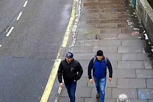 Ông Putin: 2 nghi phạm đầu độc điệp viên ở Anh vô tội