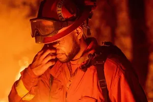 California trả cho tù nhân tham gia chữa cháy rừng 1 USD/giờ