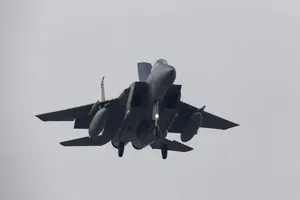 Hàng loạt nước ngưng bán vũ khí cho Saudi Arabia