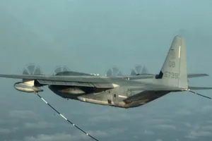 Hai máy bay Mỹ đâm nhau ở Nhật, 6 quân nhân mất tích