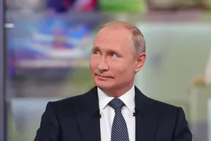 "Ông Putin là món quà lớn nhất dành cho NATO"