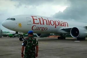 Indonesia tung tiêm kích chặn, buộc máy bay Ethiopia hạ cánh