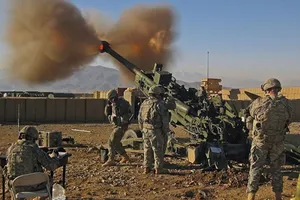 Mỹ chế tạo siêu pháo đối phó tàu Trung Quốc ở biển Đông