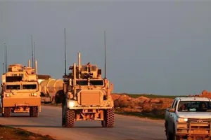 Mỹ điều 250 xe chở đầy vũ khí tiến vào miền Bắc Syria