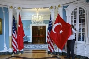 Mỹ-Thổ Nhĩ Kỳ tung ‘tối hậu thư’ cho nhau