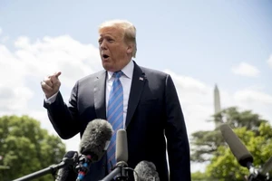 Ông Trump nói gì về kế hoạch điều 120.000 quân tới Trung Đông?