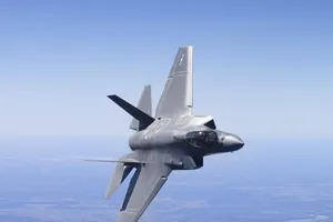 Trung Quốc nói đã có thể 'nhìn thấy' máy bay tàng hình F-35 Mỹ