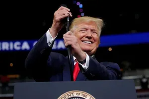 Ông Trump mời gặp ông Kim Jong-un tại biên giới liên Triều