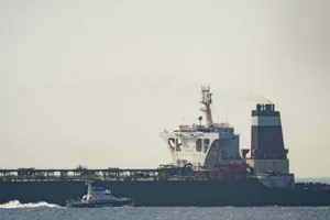 Nga lên tiếng vụ Anh bắt siêu tàu chở dầu của Iran