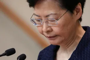 Trưởng đặc khu Hong Kong 'sẽ từ chức nếu có thể'