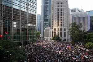 Giới chức Hong Kong không biết tìm ai đàm phán ngăn biểu tình