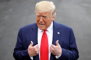 Ông Trump muốn Ukraine, Trung Quốc điều tra cha con ông Biden