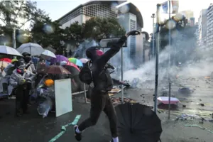 'Hong Kong có thể tin vào sự ủng hộ của EU trong lúc khó khăn'