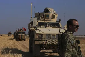 Mỹ tập trung hàng chục xe quân sự tại mỏ dầu đông bắc Syria