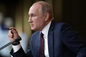 Ông Putin nói về khả năng ông Trump bị phế truất