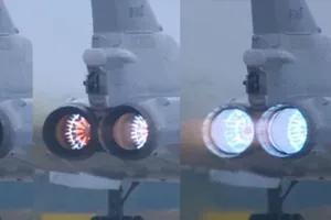 Oanh tạc cơ Tu-22M3 Nga cất cánh tạo ra luồng lửa xanh mê hoặc