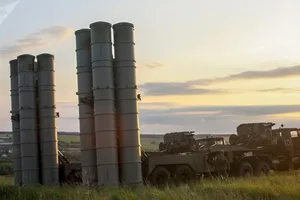 Iraq đàm phán mua S-300 Nga sau các cuộc tấn công của Mỹ 